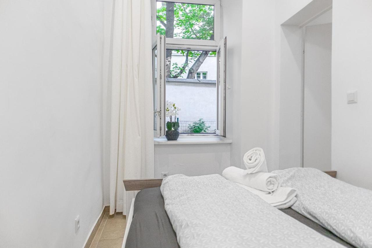 9 Min From City Center - Beautiful Studio Near U1 Reumannplatz Відень Екстер'єр фото
