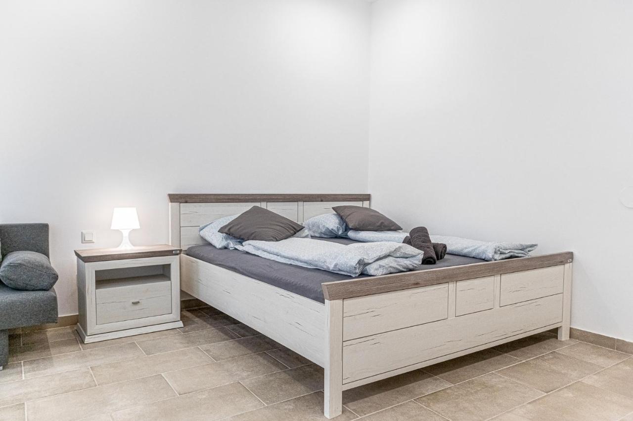 9 Min From City Center - Beautiful Studio Near U1 Reumannplatz Відень Екстер'єр фото