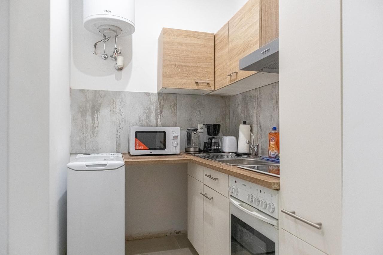9 Min From City Center - Beautiful Studio Near U1 Reumannplatz Відень Екстер'єр фото